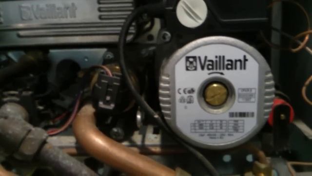 vaillant atmoTEC pro 240/3-3 стук в насосе смотреть онлайн