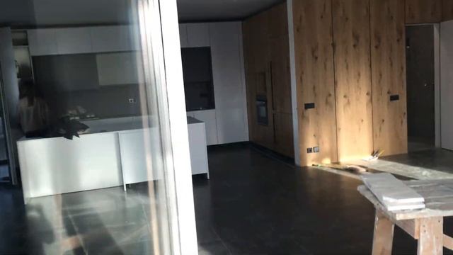 Логово Масла на завершающей стадии ремонта смотреть онлайн