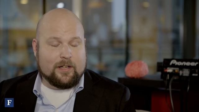 Why Markus "Notch" Persson Sold Minecraft and Became A Billionaire | Forbes смотреть онлайн