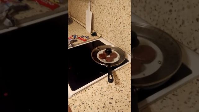 Как приготовить чоко пай в микроволновке без микроволновки часть 1