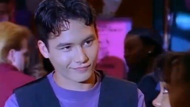 Kimberly Hart being Queen of the Valley Girls for a number of minutes (Power Rangers Season 2) смотреть онлайн