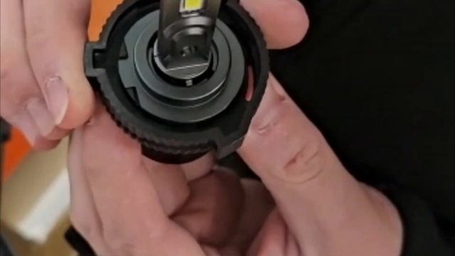How to fit LED H7 into a MK8 Fiesta - CEUK смотреть онлайн