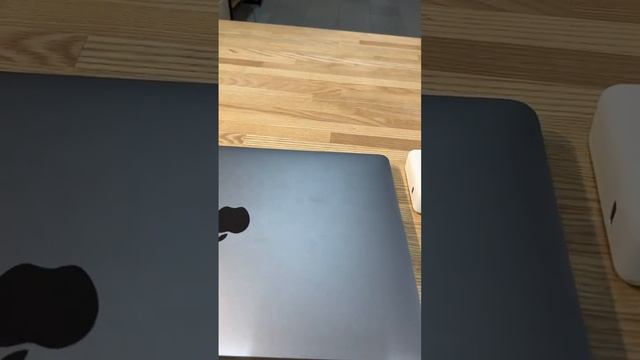 Обзор/Продажа MacBook Pro 13 2020 i5 16/512Gb Space Gray ?? смотреть онлайн