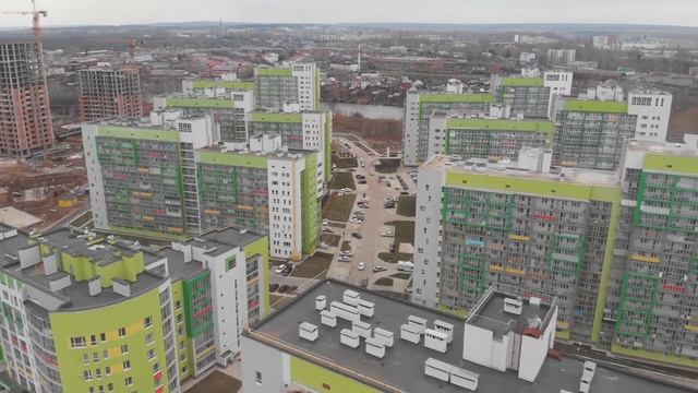 Полеты над Уфой. Дёма, м-он Яркий. смотреть онлайн