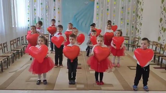 Танец с сердечками/ Dans Cu Inimioare- 