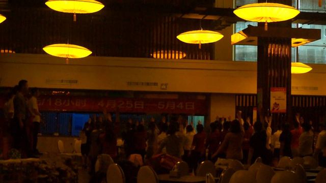 Зарядка в китайской школе !! всем взять на заметку