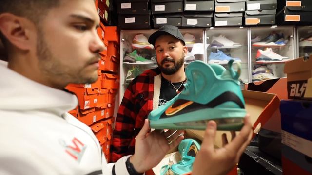 I Went Inside World’s Top Secret Sneaker Vault смотреть онлайн