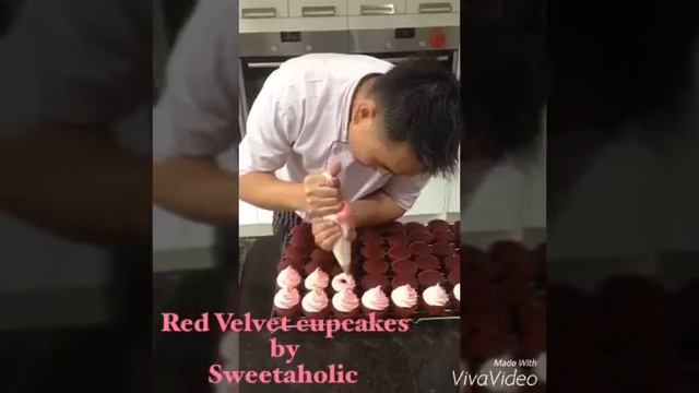 Red Velvet Cupcakes by Sweetaholic смотреть онлайн