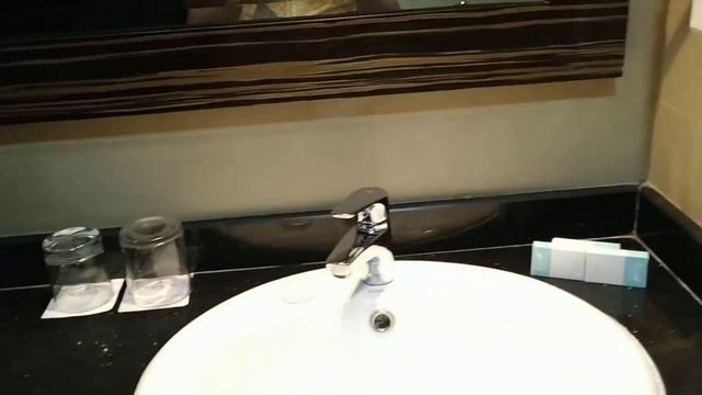 Orchid vue hotel смотреть онлайн
