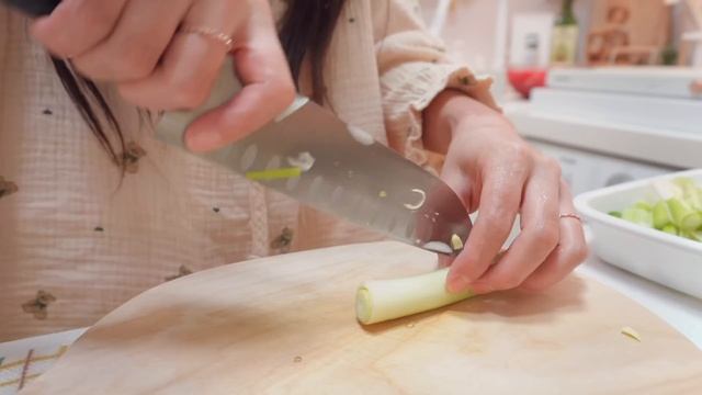 ENG)새벽 2시에 크림파스타 조지고?자전거 사러 광주 가는 일상?불고기 활용 간단 요리 (순대꼬치,당면볶이,뚝배기 불고기,순두부찌개,불고기 김밥,잔치국수)