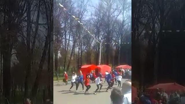 В парке мира я выступала называется этот танец ,,Наш дом'' смотреть онлайн