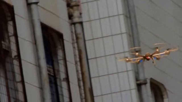 Радиоуправляемый квадрокоптер с камерой X601H-G hexacopter (золотой, с FPV камерой) смотреть онлайн