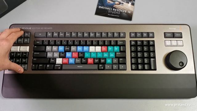 КЛАВИАТУРА DAVINCI RESOLVE EDITOR - ЛУЧШЕЕ РЕШЕНИЕ ДЛЯ МОНТАЖА | ОБЗОР НА РУССКОМ смотреть онлайн