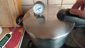 Бытовая скороварка, какие в ней температура и давление.