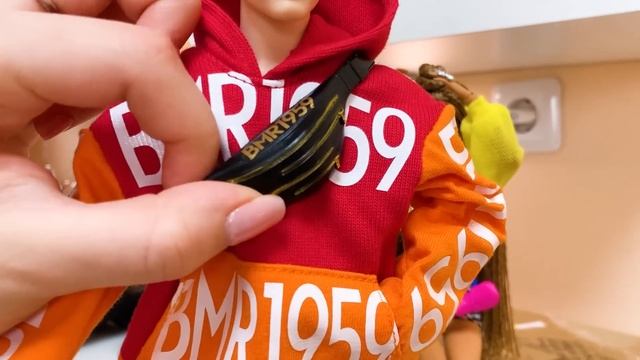 24 Часа в Образе Барби ЛАТИНОАМЕРИКАНКА/ Barbie BMR 1959 смотреть онлайн