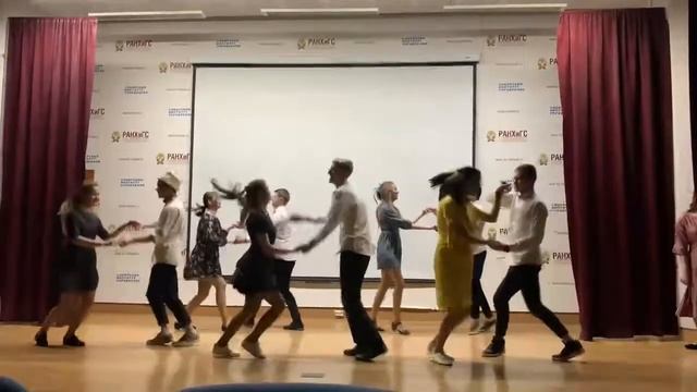 Танцы (СсервО"СибирьСервис") смотреть онлайн