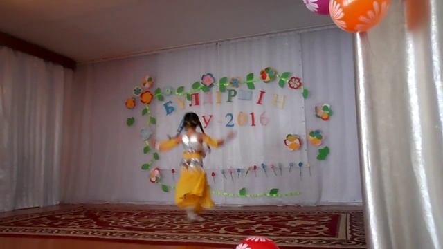 Дом танцует танец мани мани 6лет смотреть онлайн