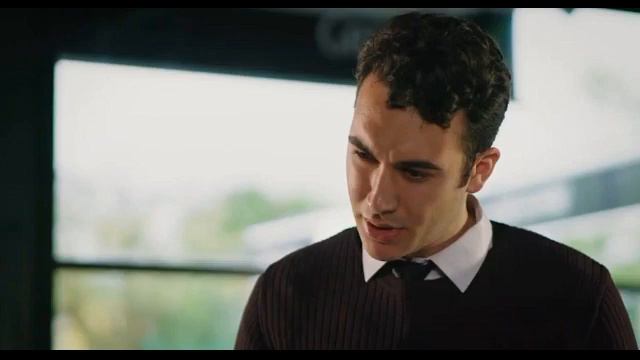 ESARET 137 - SELİN KONAĞA YERLEŞMEYE GELDİ.. HİRA ORHUN'U KISKANMAYA BAŞLADI... смотреть онлайн