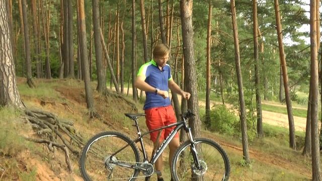 Крайне неадекватный Specialized Rockhopper Comp