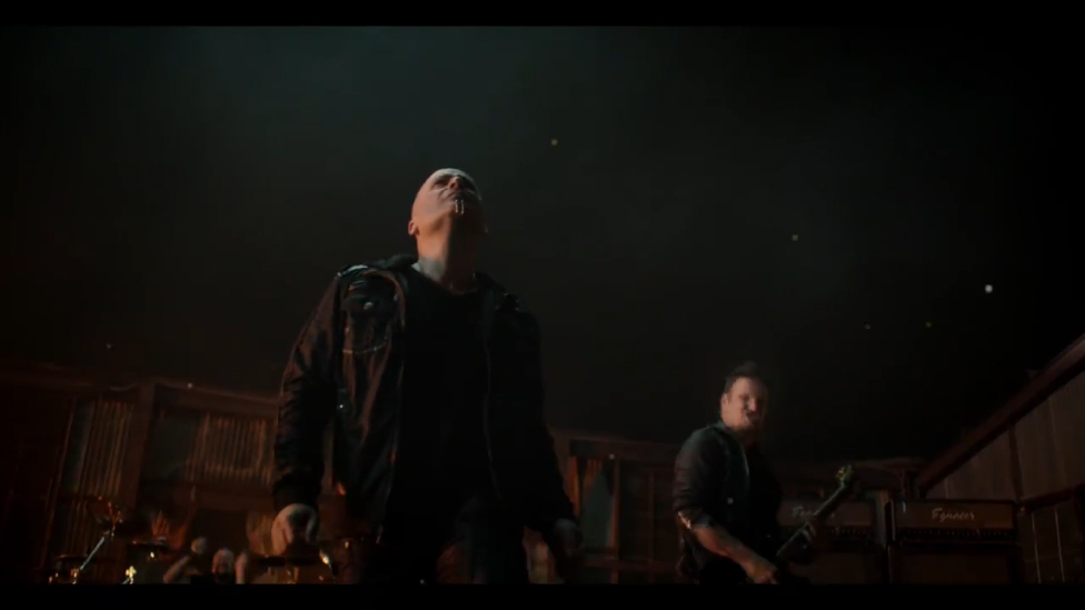 Disturbed - The Light смотреть онлайн