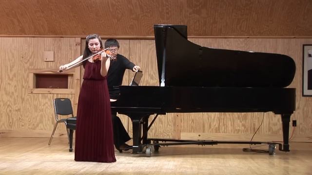 Saint-Saëns Violin Concerto No. 3 in B minor, Isabelle Durrenberger смотреть онлайн