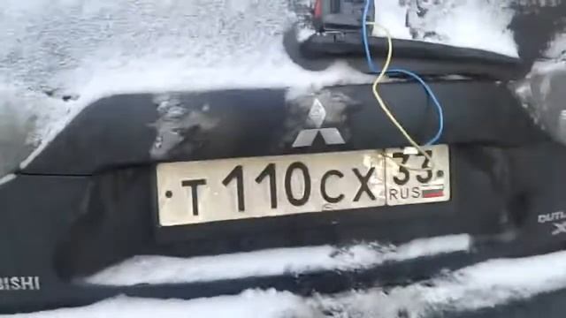 Как открыть машину (автомобиль) если сел аккумулятор и не работают замки смотреть онлайн
