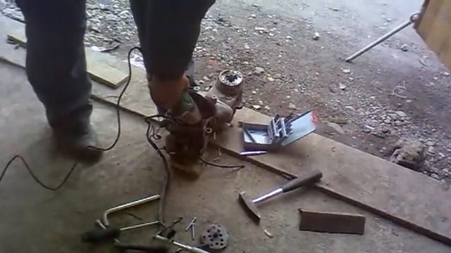 Снимаем Магнету с мопеда №2 смотреть онлайн