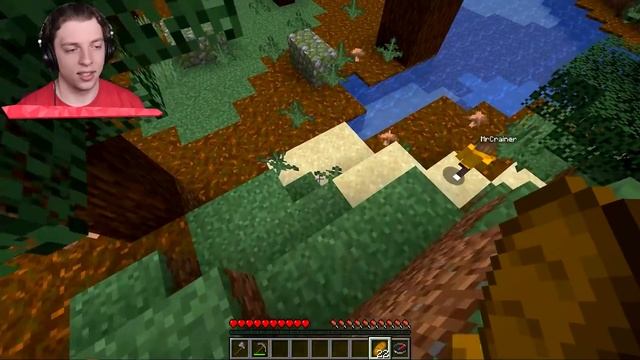 Hunters VS Speedrunner But DAMAGE = SHRINK! (Minecraft) смотреть онлайн