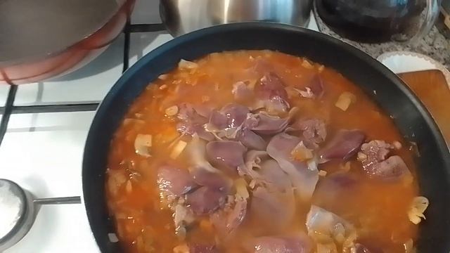 Куриная печень с луком и грибами,рецепты для худеющих.быстро, дёшево, просто. смотреть онлайн