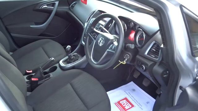 Vauxhall Astra смотреть онлайн