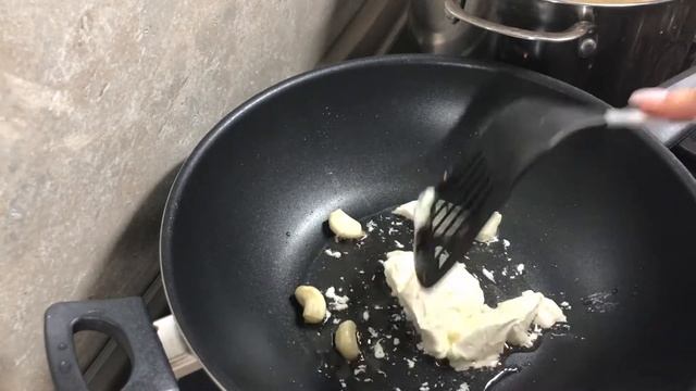 Нежнейшая сырная паста с креветками! Канал Есеника смотреть онлайн