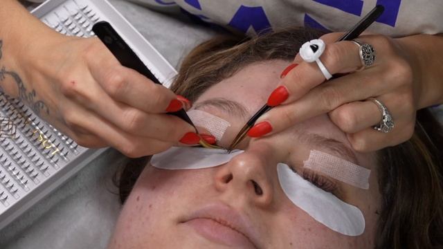 Textured Mega Volume Lash Extensions | Cat Eye Mapping + Volume Lashing Products смотреть онлайн