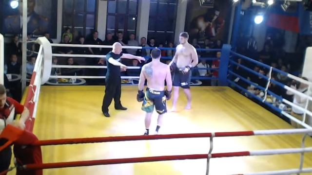 Турнир по кикбоксингу "Служу России" - бой 6 смотреть онлайн