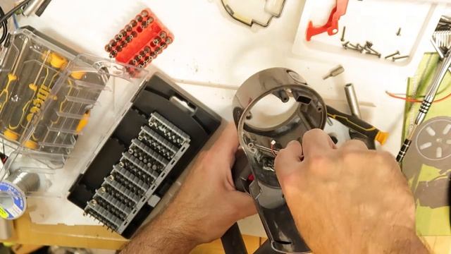 DIY Dyson V10 not working, See how to repair at home смотреть онлайн