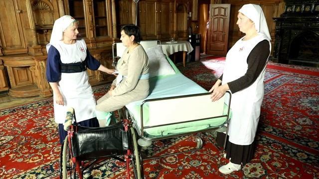 Часть шестая: Как усадить пациента на кресло смотреть онлайн