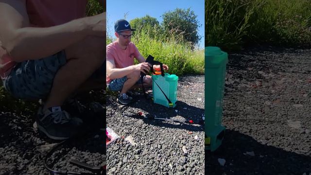 Аккумуляторный опрыскиватель GS8212B смотреть онлайн