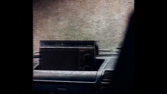 Zombie Radio - The Apocalypse Begins смотреть онлайн