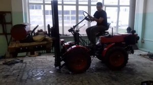 Погрузчик из чешского минитрактора tz 4 k 14