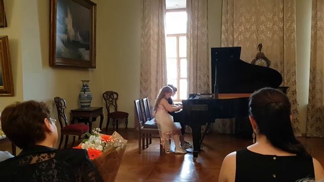 Соломатина Елизавета 9 лет, Галерея Айвазовского, г.Феодосия, Хромушин IV Пишущая машинка (Токката) смотреть онлайн