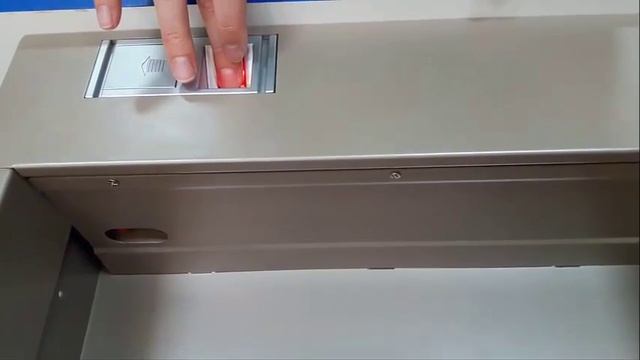 Как запрограммировать сейф для дома по отпечатку пальцев смотреть онлайн