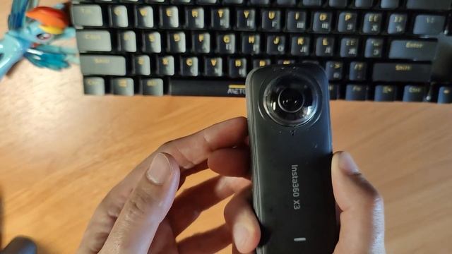 Где перёд, а где зад у камер 360? Как клеить линзы на Insta 360 X3?