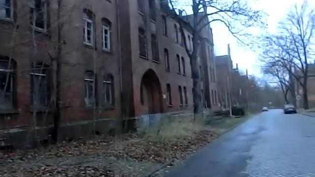 Jüterbog2,к КПП рампы,от здания банка 1.12.2013года смотреть онлайн