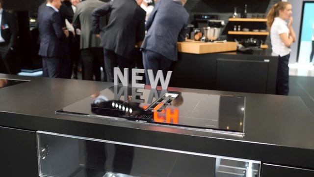 Варочная панель Bosch со встроенной вытяжкой. Новинки техники на выставке IFA 2019 смотреть онлайн
