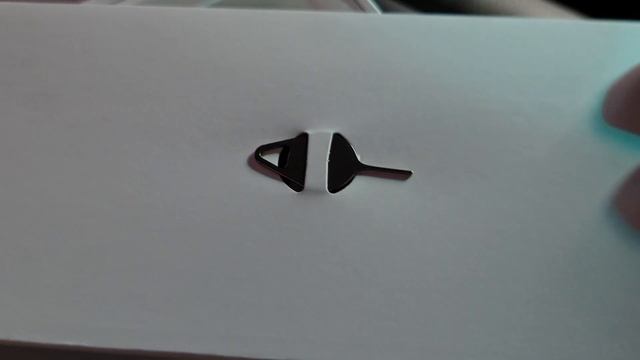 Samsung Galaxy S20 FE / Unboxing смотреть онлайн