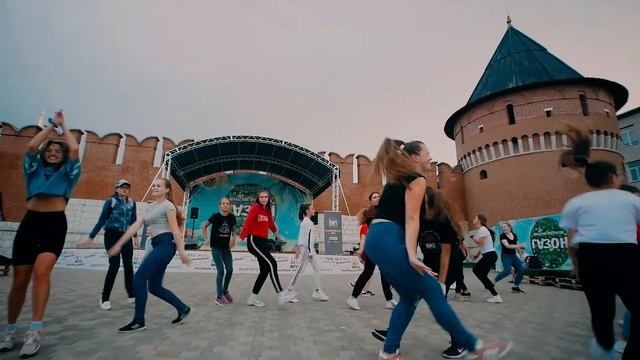 Мастер-класс по направлению DANCEHALL под трек "Симпа" от Миланы Чупаевой смотреть онлайн
