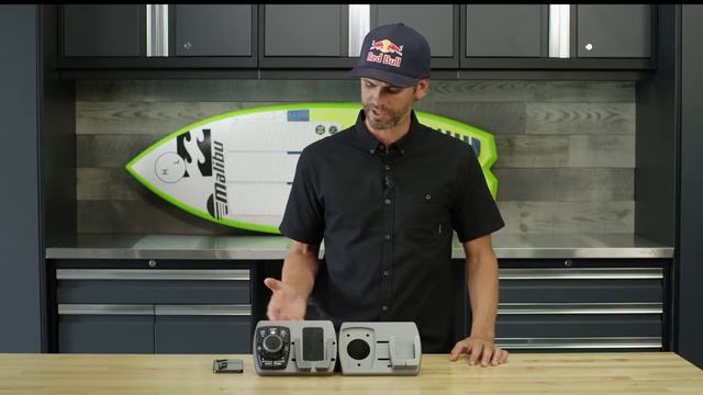 Технологии катеров Malibu Boats. Wireless Charging 2019. Интегрированная беспроводная зарядка смотреть онлайн