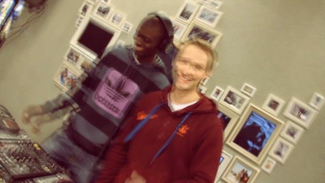 Выступление DJ Cream & DJ Med в магазине Adidas Originals Манеж