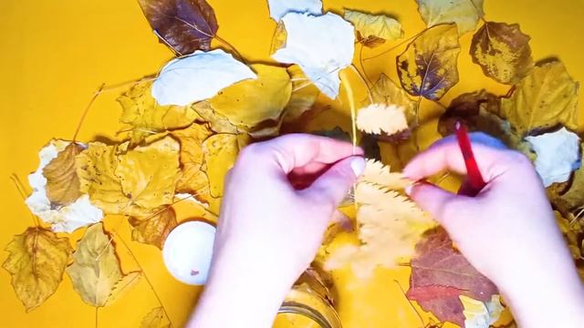 Как сделать красивый подсвечник из банки своими руками | простые поделки из осенних листьев смотреть онлайн