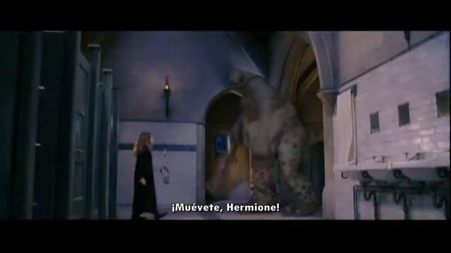 Harry Potter y la Piedra Filosofal - Trailer Año Uno [Sub. Esp.] смотреть онлайн