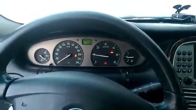 Lancia Lybra 2.4JTD -21гр на улице. смотреть онлайн